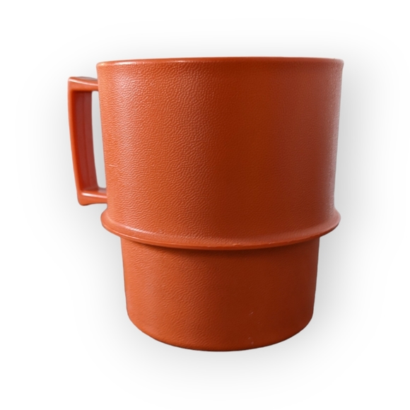 Vintage Tupperware plastic Mugs Tea Cups #1312 lot of 3 - 2 Yellow+ 1  Orange - Picture 6 of 8